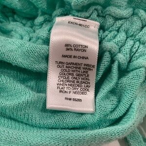 Express mint green thin top